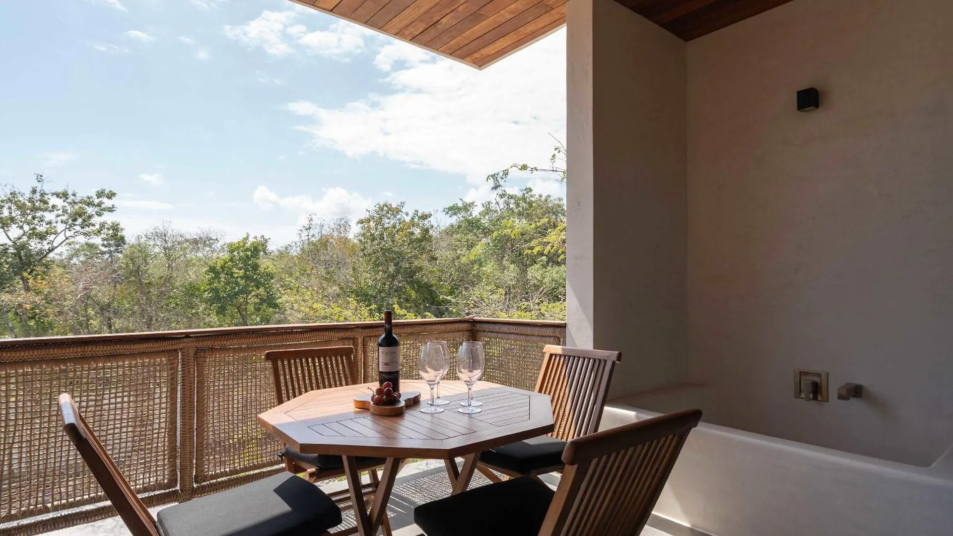 Exclusive 20 Guest Hotel Pool Tubs And Concierge Tulum Villa